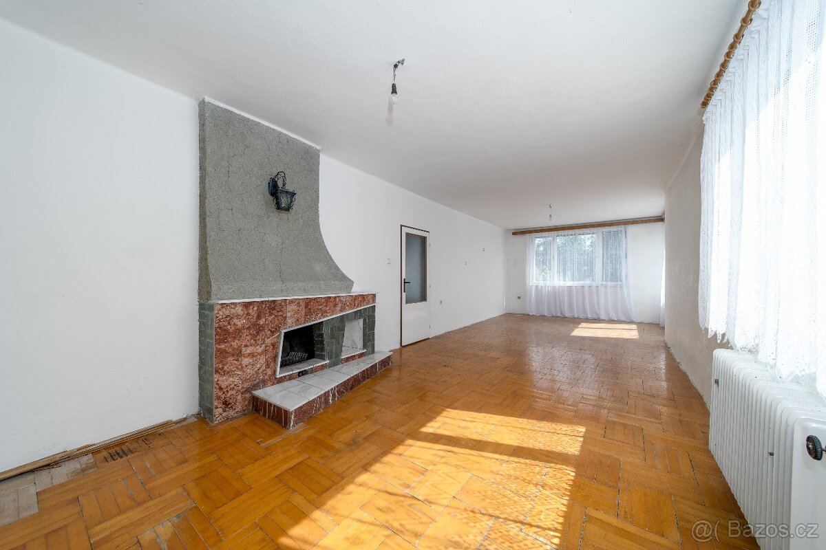 prodej dovugeneračního RD s velkou zahradou - Český Těšín - 6