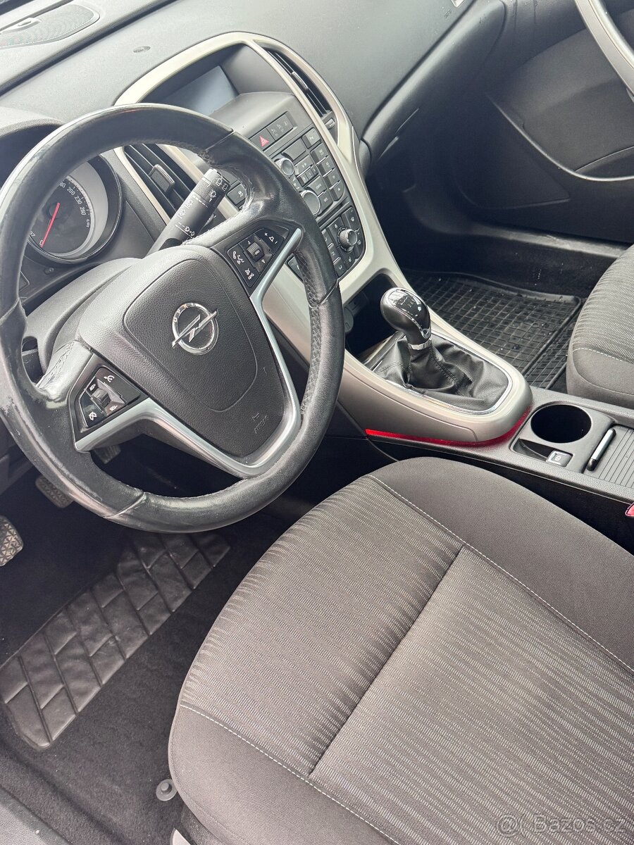 Opel Astra 1.7 CDTI - 6