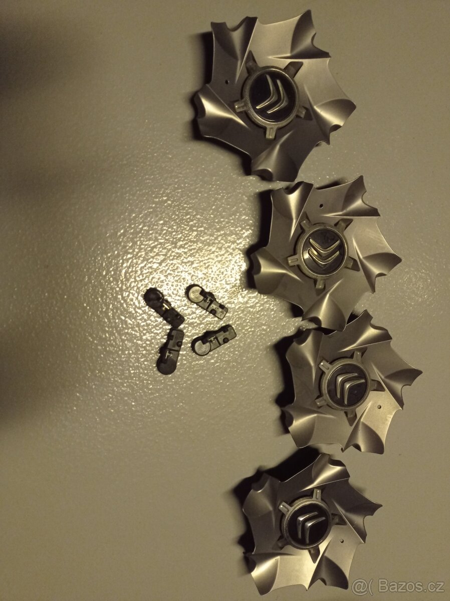 19" LETNI CAIRNS ORIGINAL CITROEN DS5, DS4, DS3 - 6