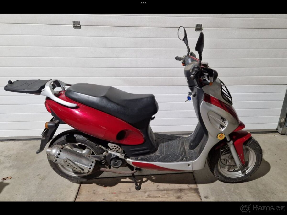 Skútr Yuki rally 50 - 6