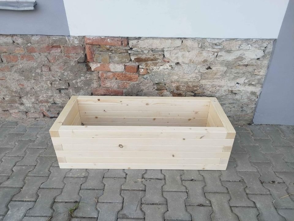 Vyvýšené záhony z masivu - 6