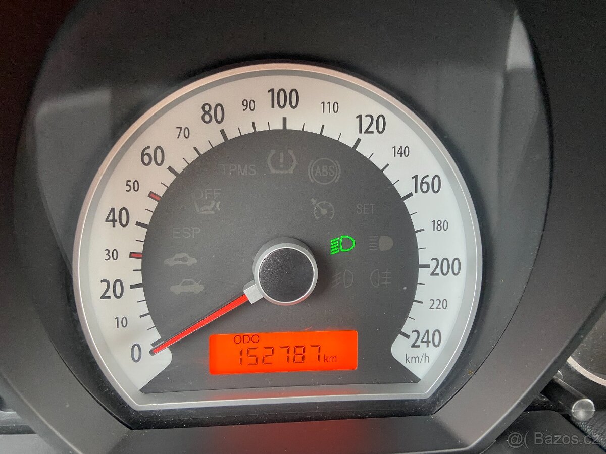 KIA CEED 1,4 CVVT Active+ (80kW - 109 koní) - 6