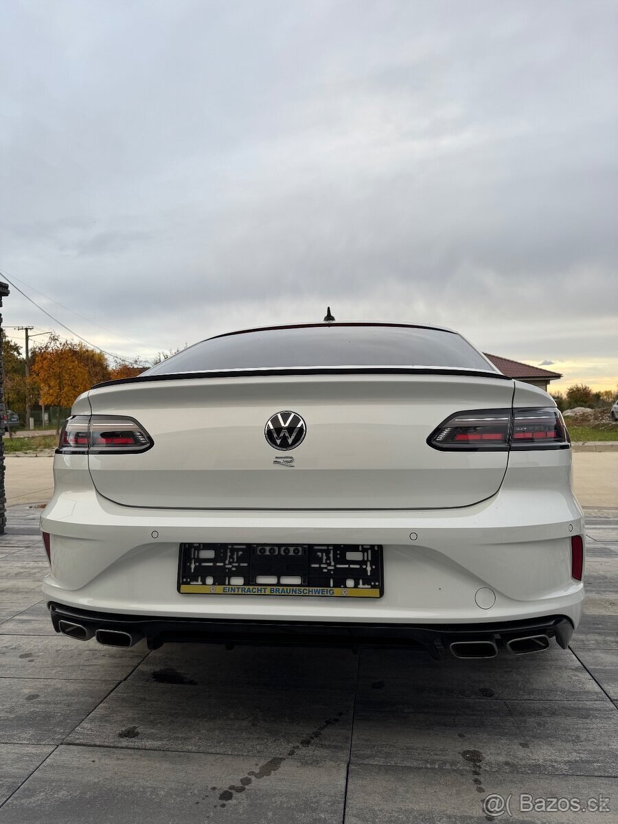 VW Arteon ‘R’ Limuzína 235 KW HeadUP / Pano / DCC / 360• / - 6