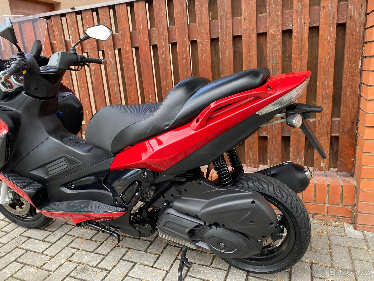 Gilera Nexus 125 i.e - 6