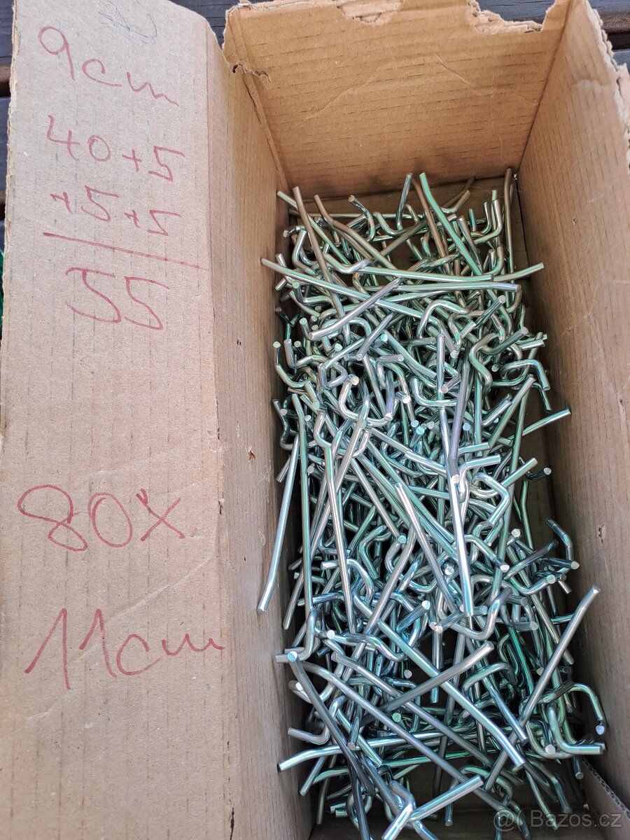 NOVÉ nepoužité háčky na děrované stěny / 120ks - 6