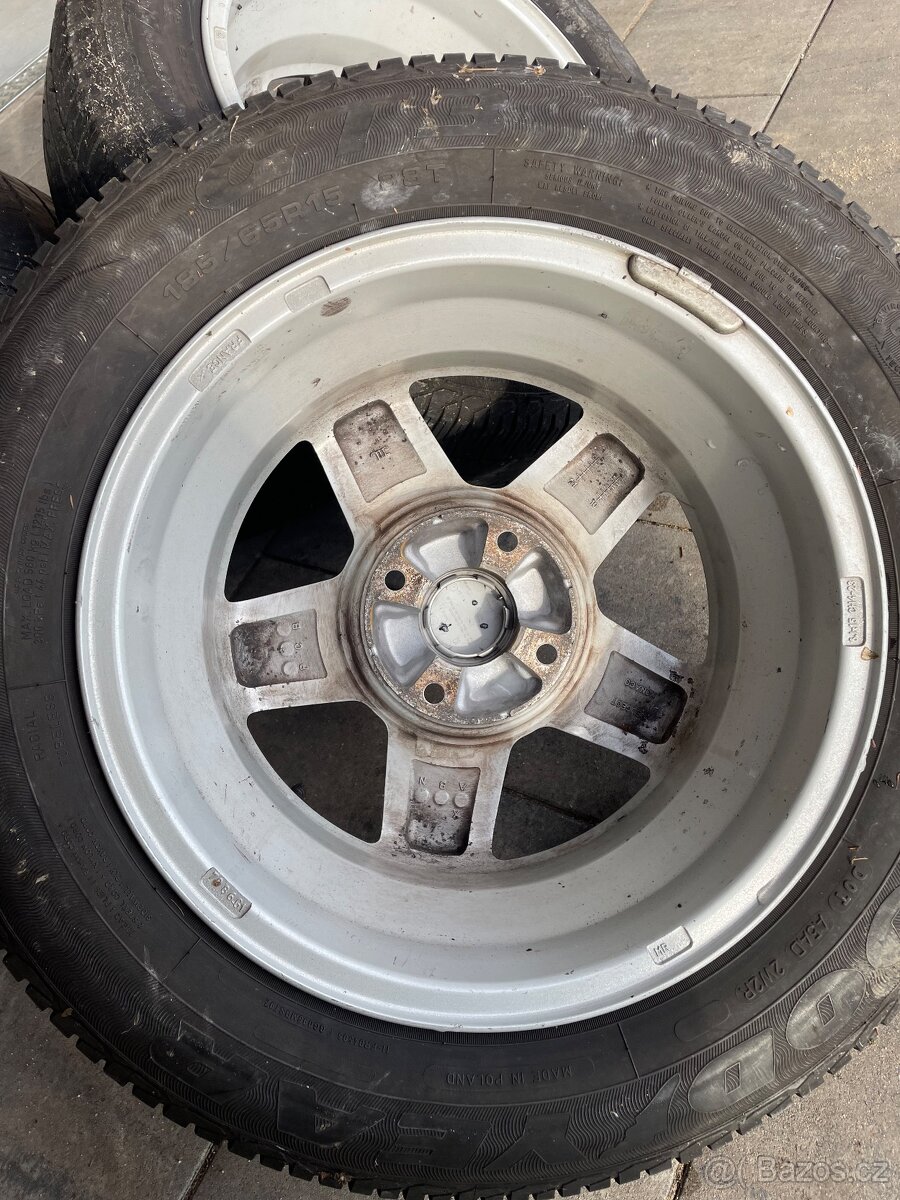 Prodám alu peugot r15 - 6