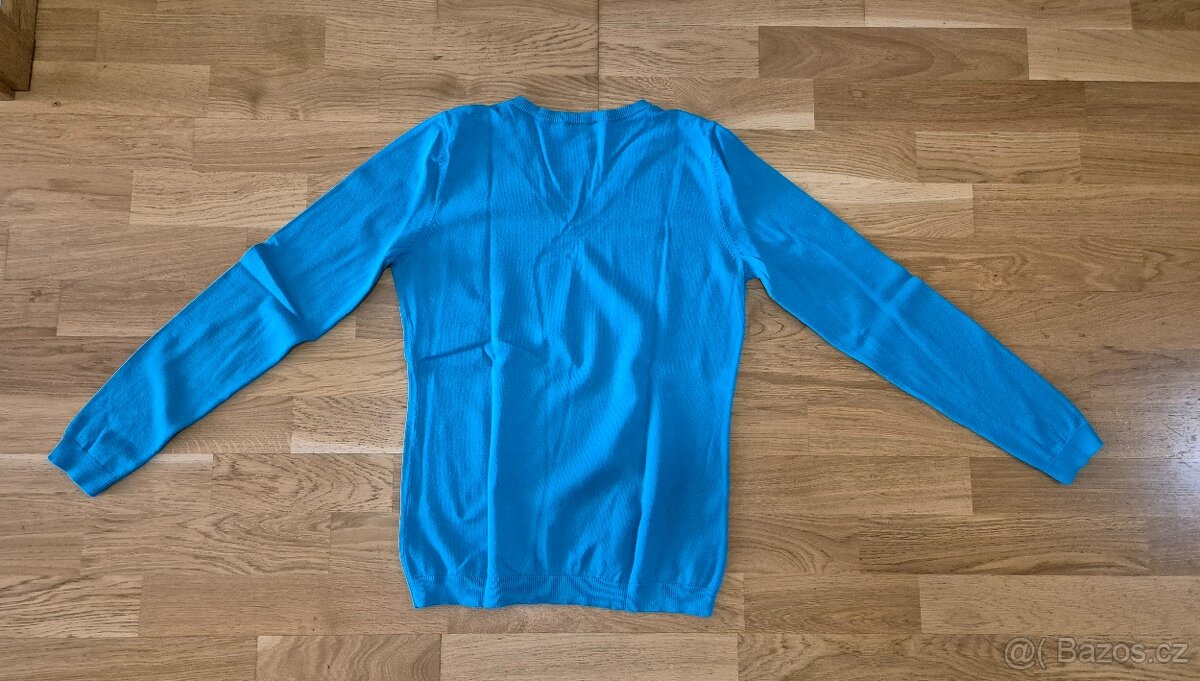 Značkové svetříky S - 6