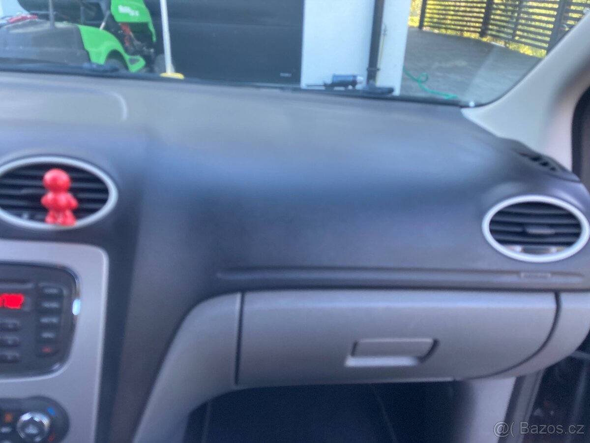 Ford focus - 6