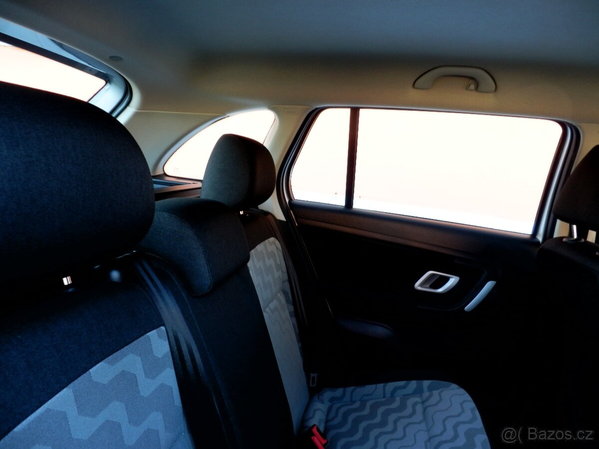 ŠKODA FABIA COMBI 1,4 63 KW TOP STAV - 6