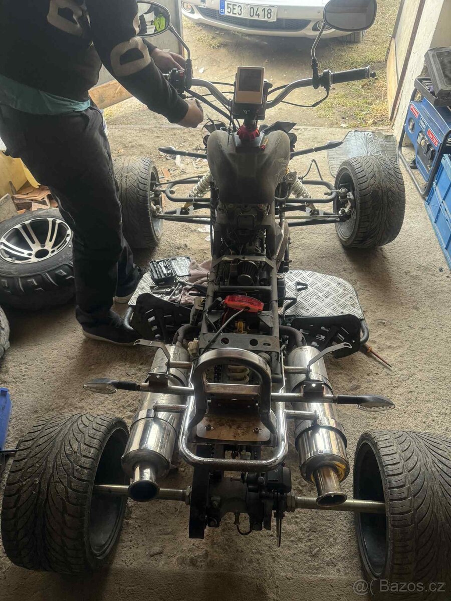 ČTYŘKOLKA JINGLING 250 – PO KOMPLETNÍ GENERÁLCE – STK 2028 - 6