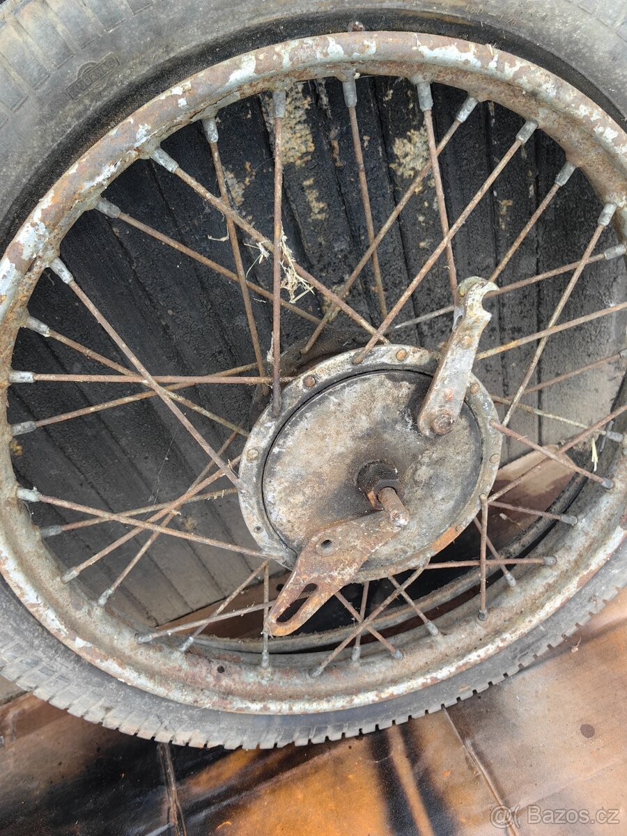 Jawa 250 speciál kola - 6