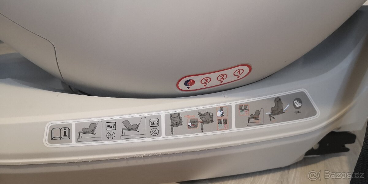 Autosedačka Petite&Mars Reversal II – otočná, ISOFIX, 0–18 k - 6