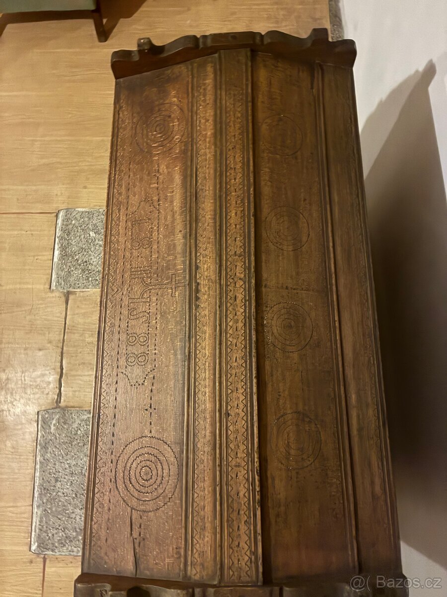 truhla s ornamenty - 6