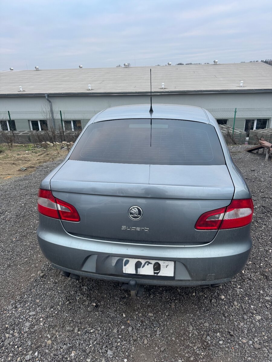 Superb 2 3,6fsi DSG N.D. - 6