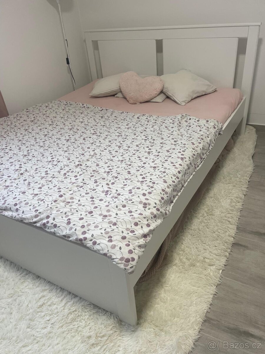 Bílá postel -IKEA - 6