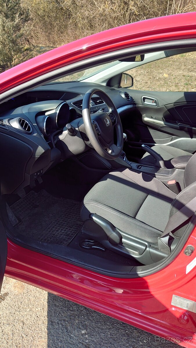Honda Civic 1,4 i-vtec - 6
