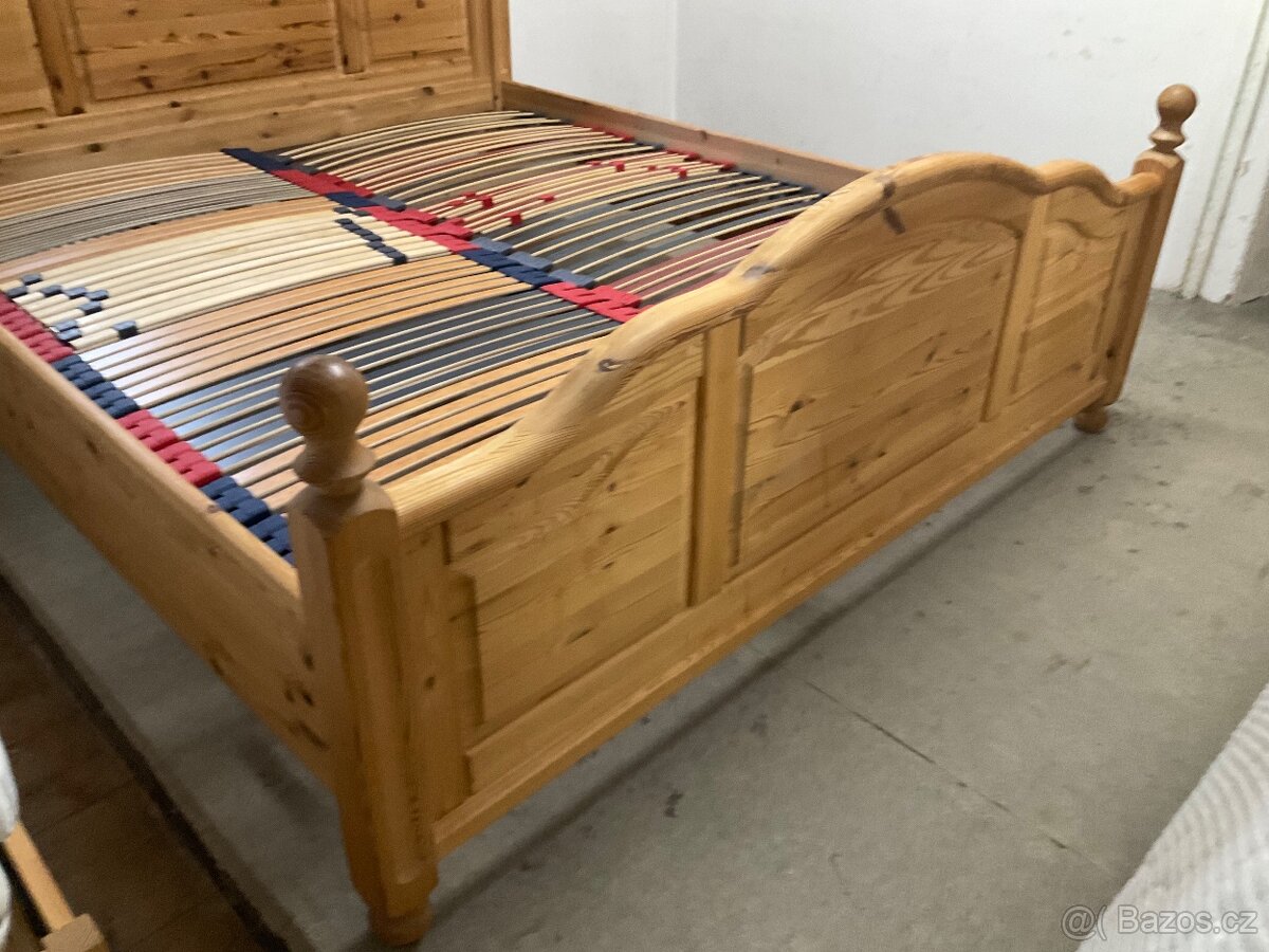 Velká ložnice voskované borovice Masiv - 6