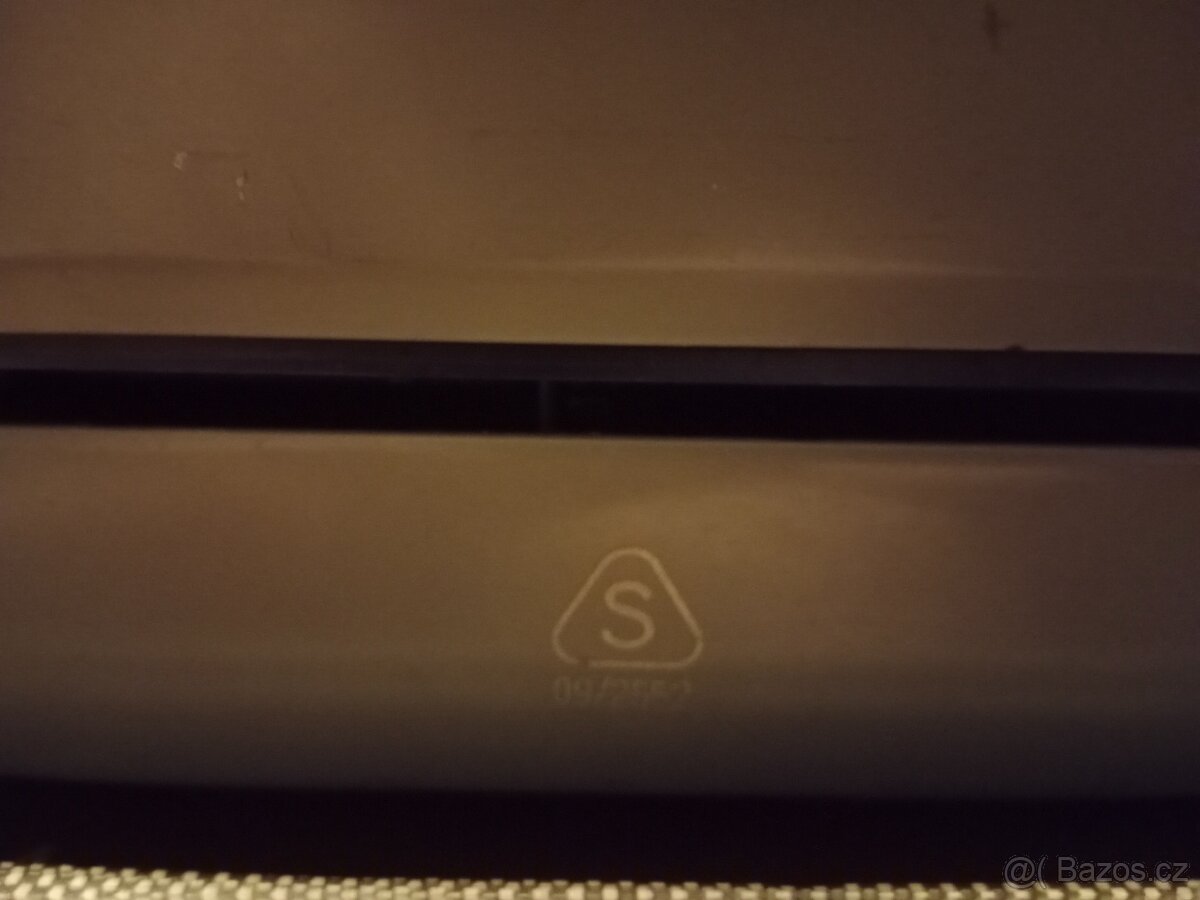 Prodám kufříkový psací stroj. - 6