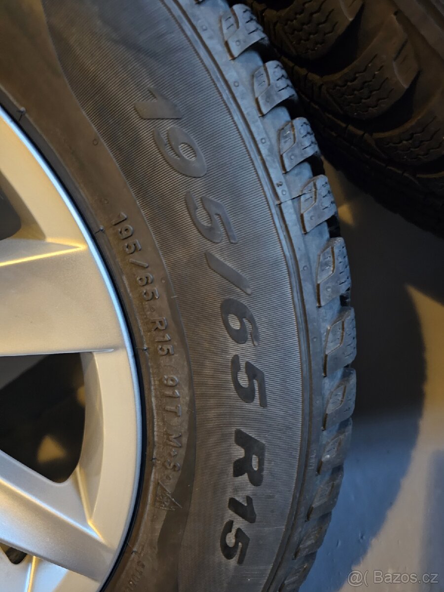 Zimní kola VW Golf 8 - 6