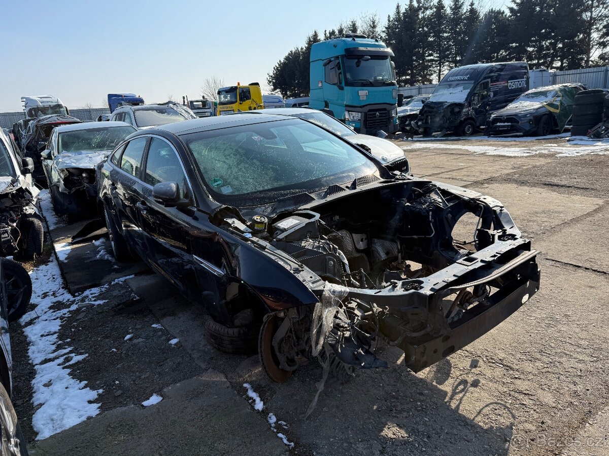 Jaguar XJ 3.0 202kw Diesel V6 Premium Luxury.Motor prodán - 6