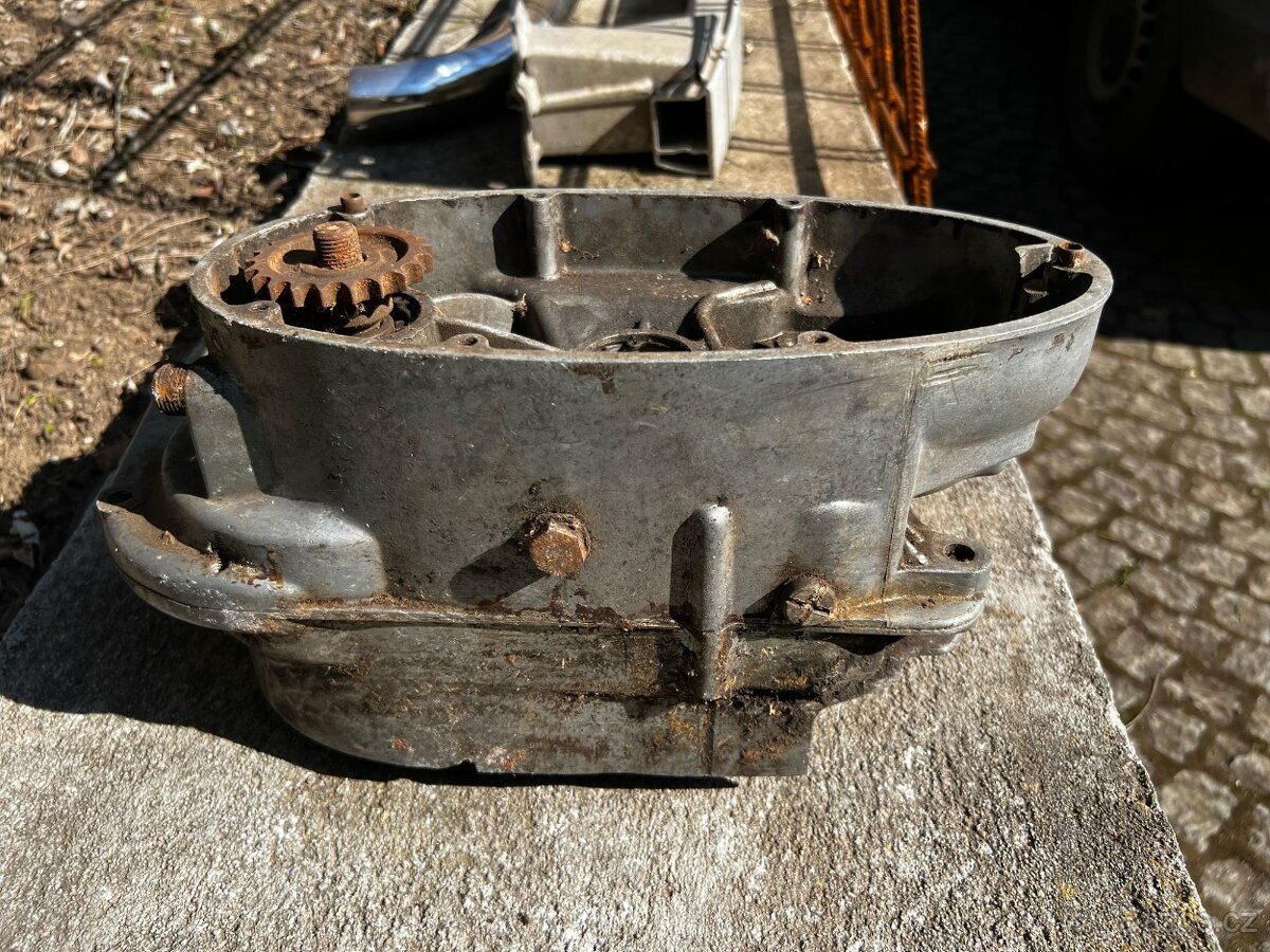 Motor Jawa ČZ 355, 356 - 6