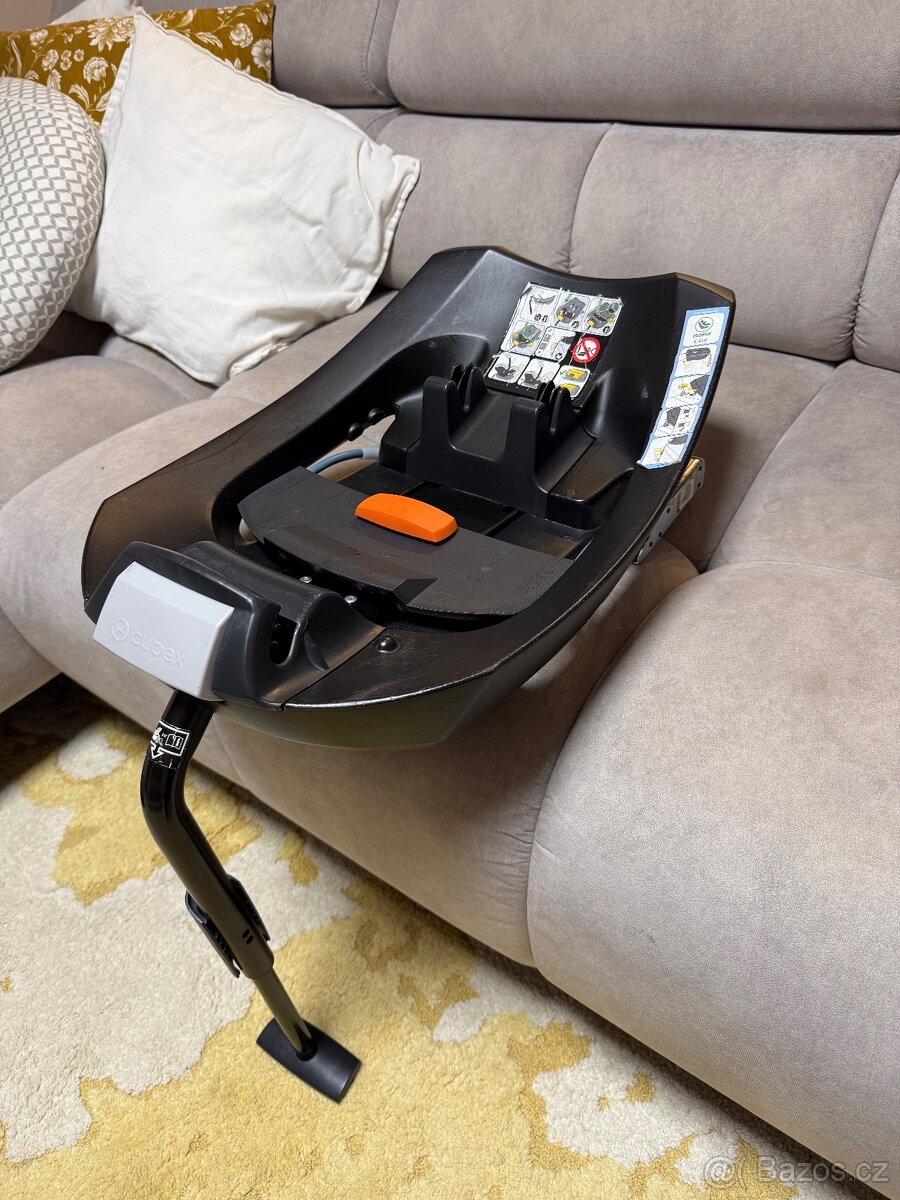 Prodám autosedačku Cybex Aton 5 + ISOFIX - 6