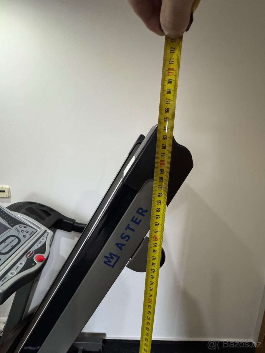 Běžecký pás Master F35 - 6