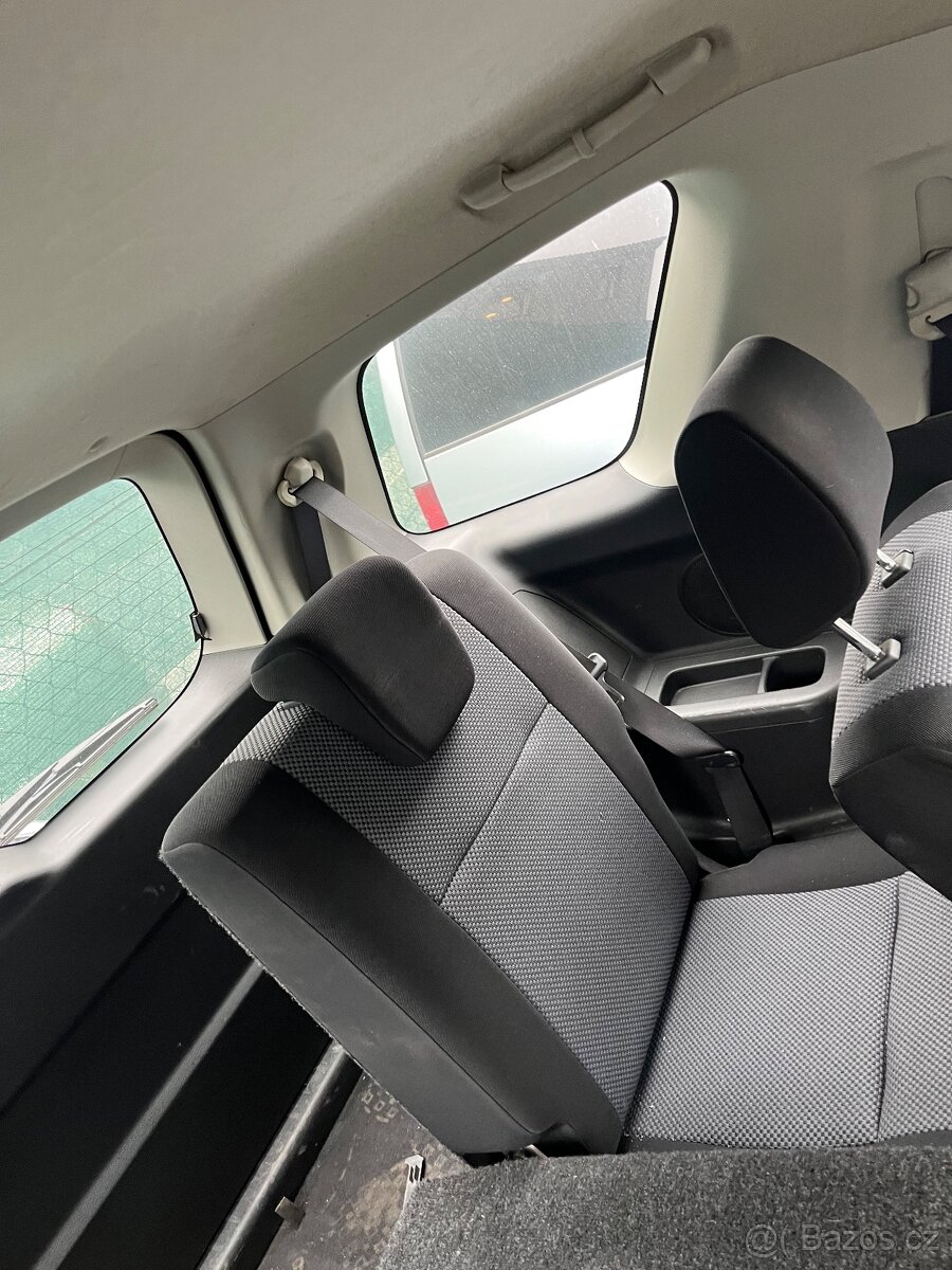 Suzuki Grand Vitara 1.6 díly - 6