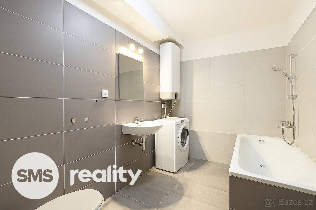 Prostorný byt 2+kk se soukromým vstupem a velkou terasou, Há - 6