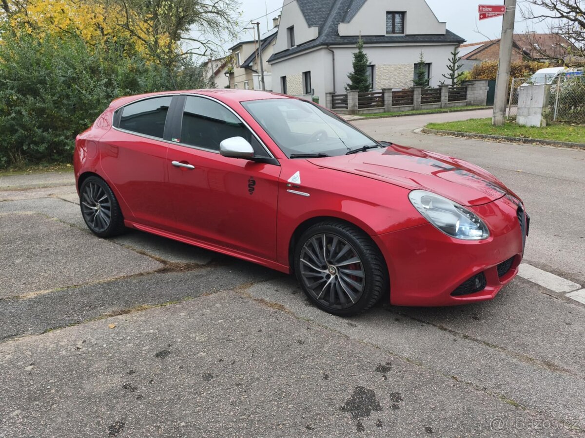 Alfa Romeo giulietta quadrofoglioverde - 6