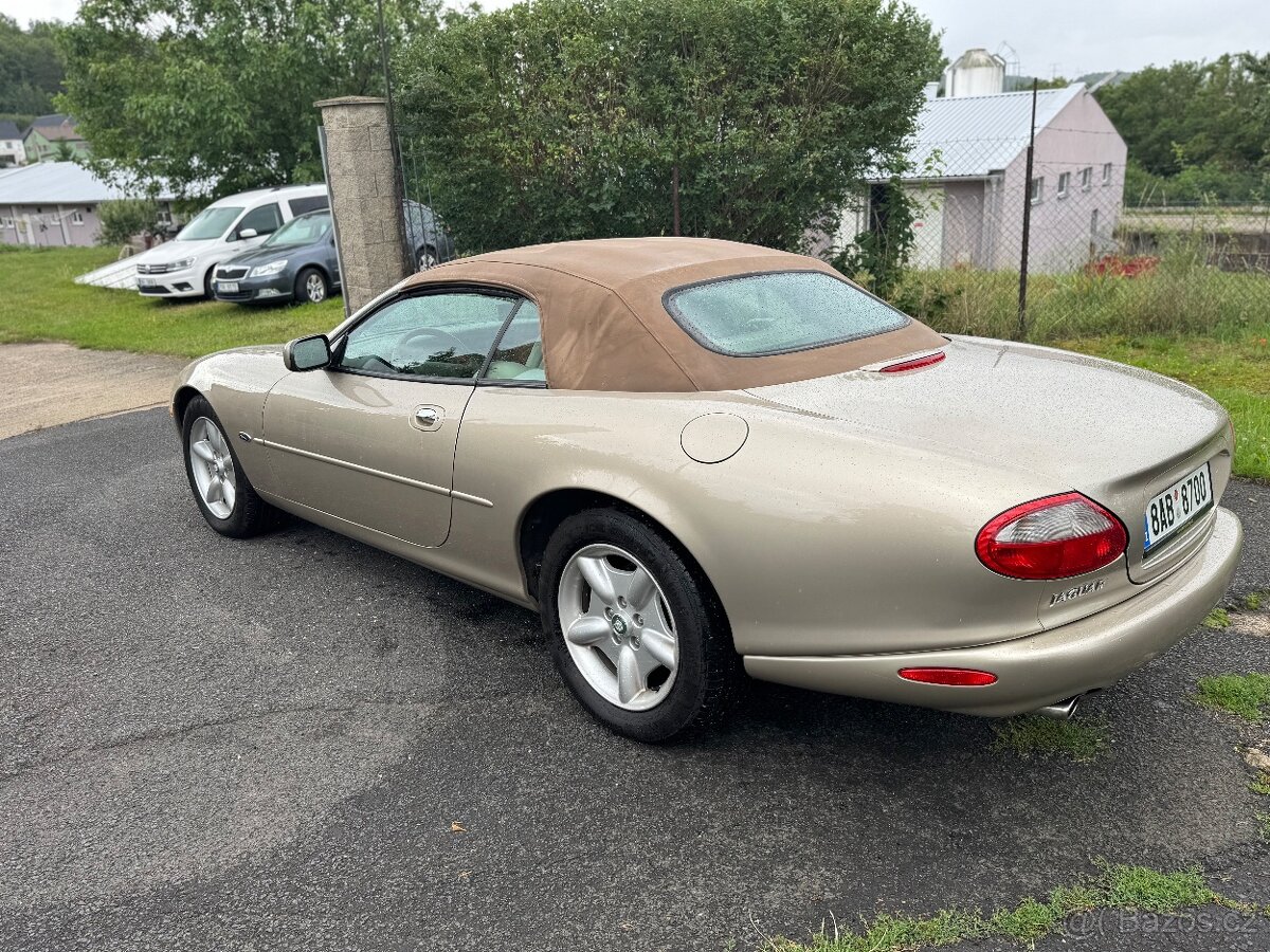 JAGUAR XK8 CABRIO 4,0i V8 🏎️🏎️🏎️ - 6