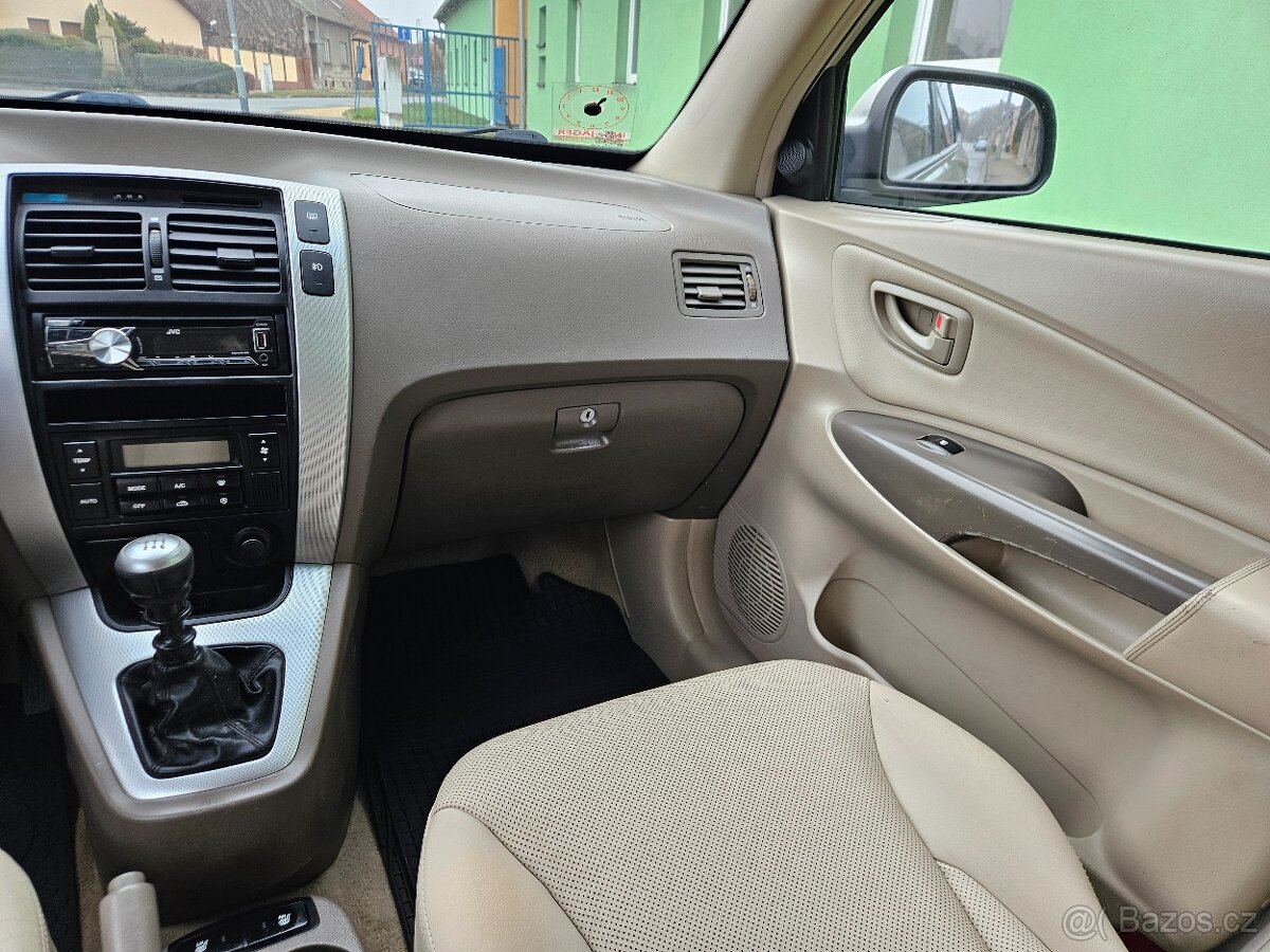 HYUNDAI TUSCON, 2,0CRDI, 4X4, TOP STAV - 6