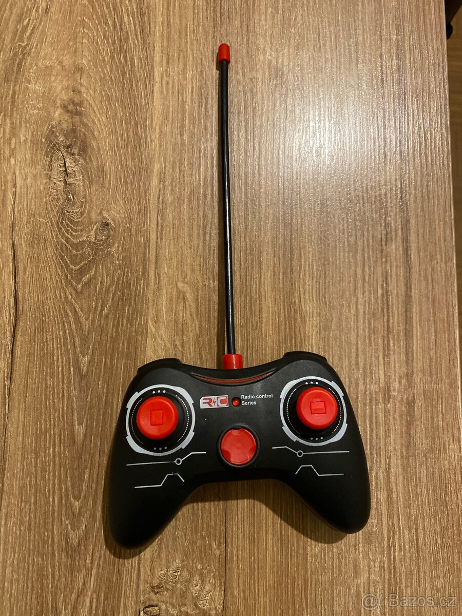 Spider-Man auto na dálkové ovládání. - 6