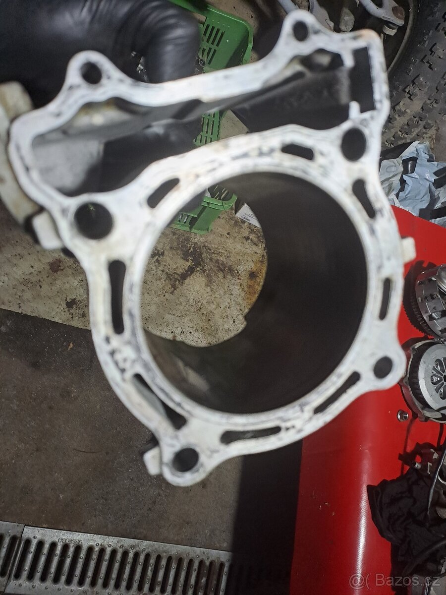 Yamaha yfz450 dily - 6