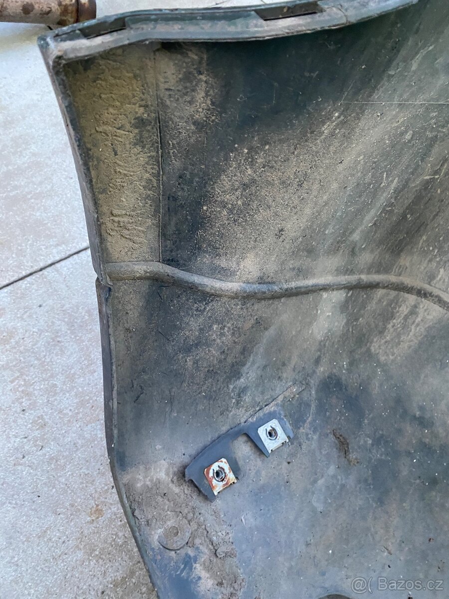 Zadní nárazník na Freelander II - 6