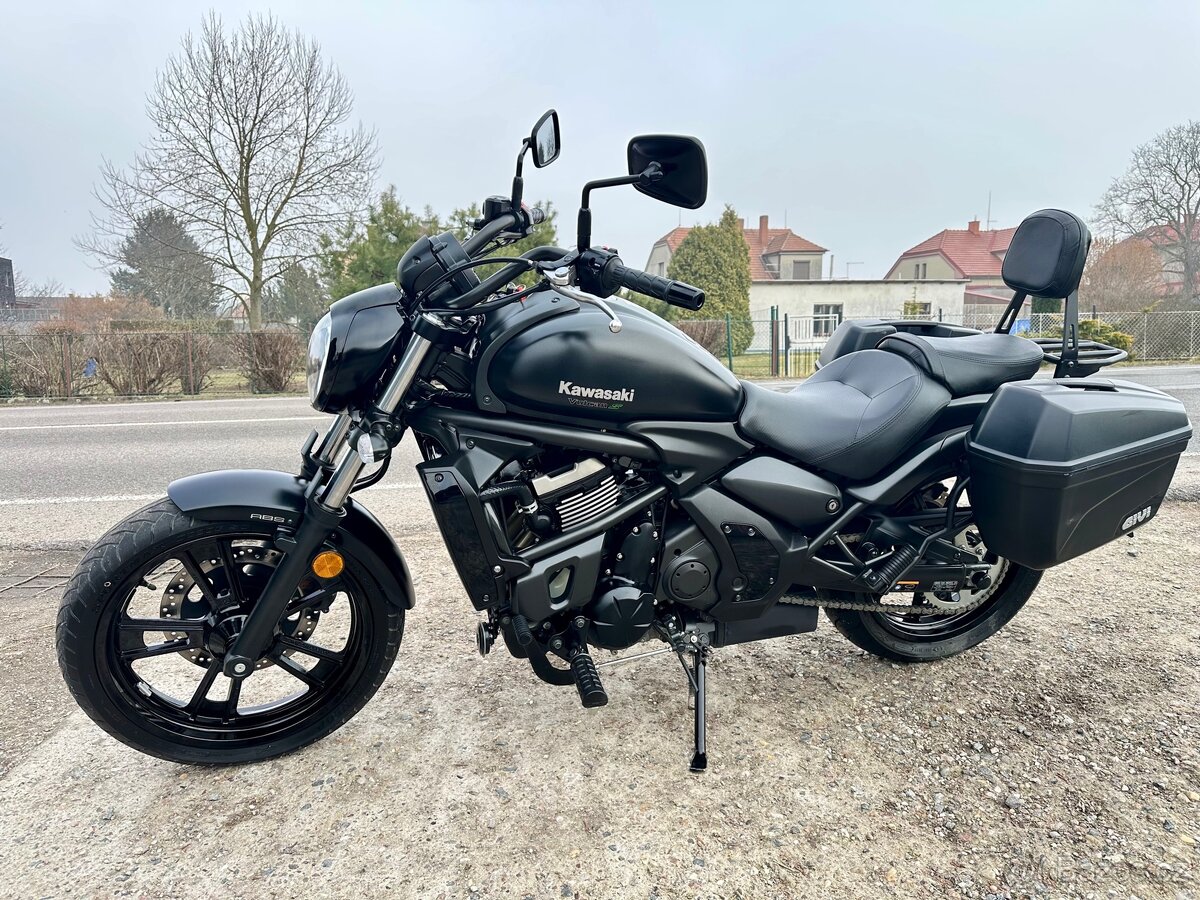Kawasaki Vulcan S - 6