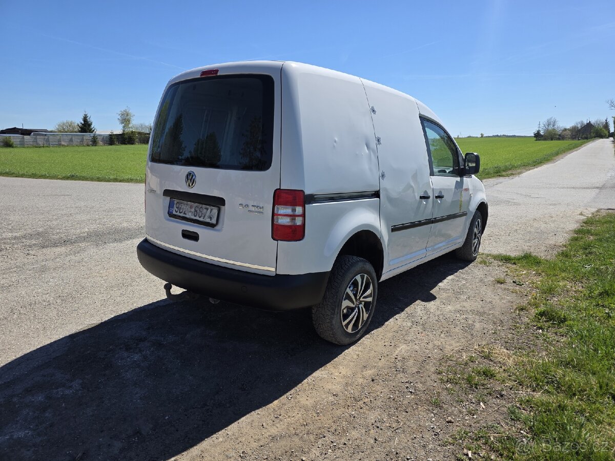 Volkswagen Caddy 4x4 - 6