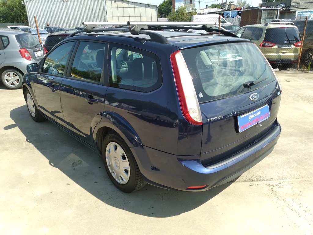 FORD FOCUS COMBI 1.6 16V 1.VLASTNÍK, ČR, KLIMA - 6