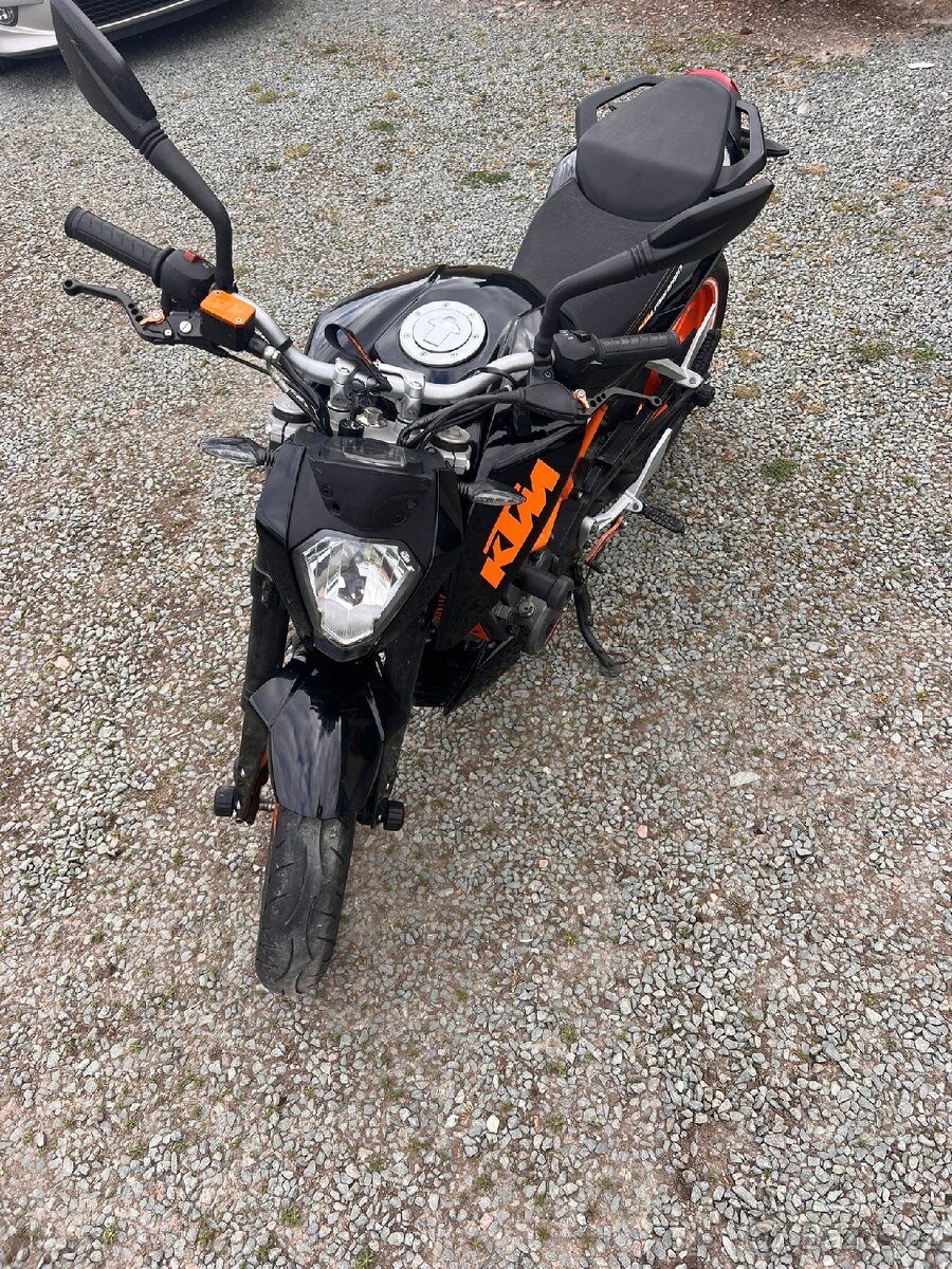 KTM Duke 390 - 6