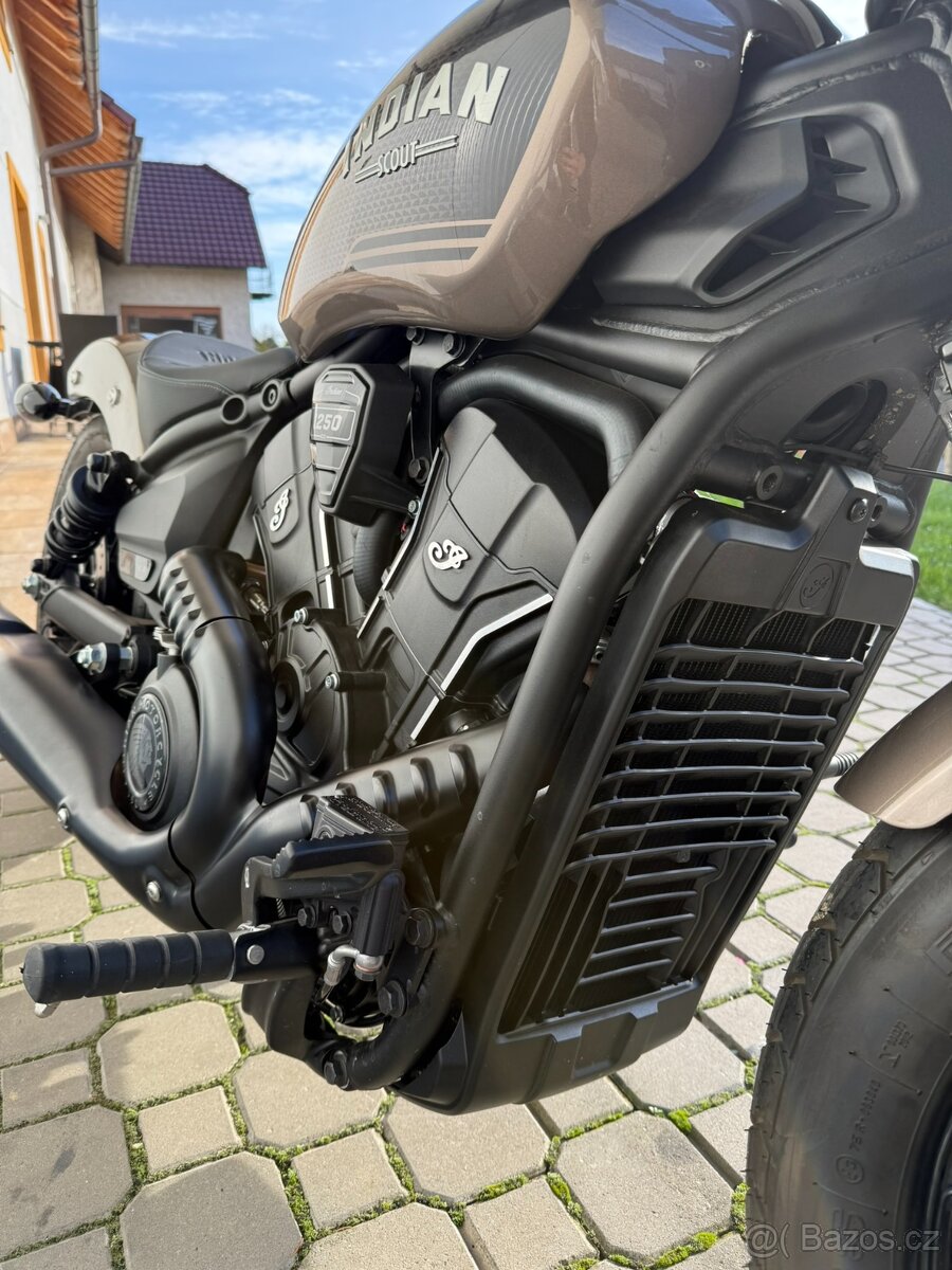 Indian Scout Bobber Limited +Tech 1250 / 2025 - 6