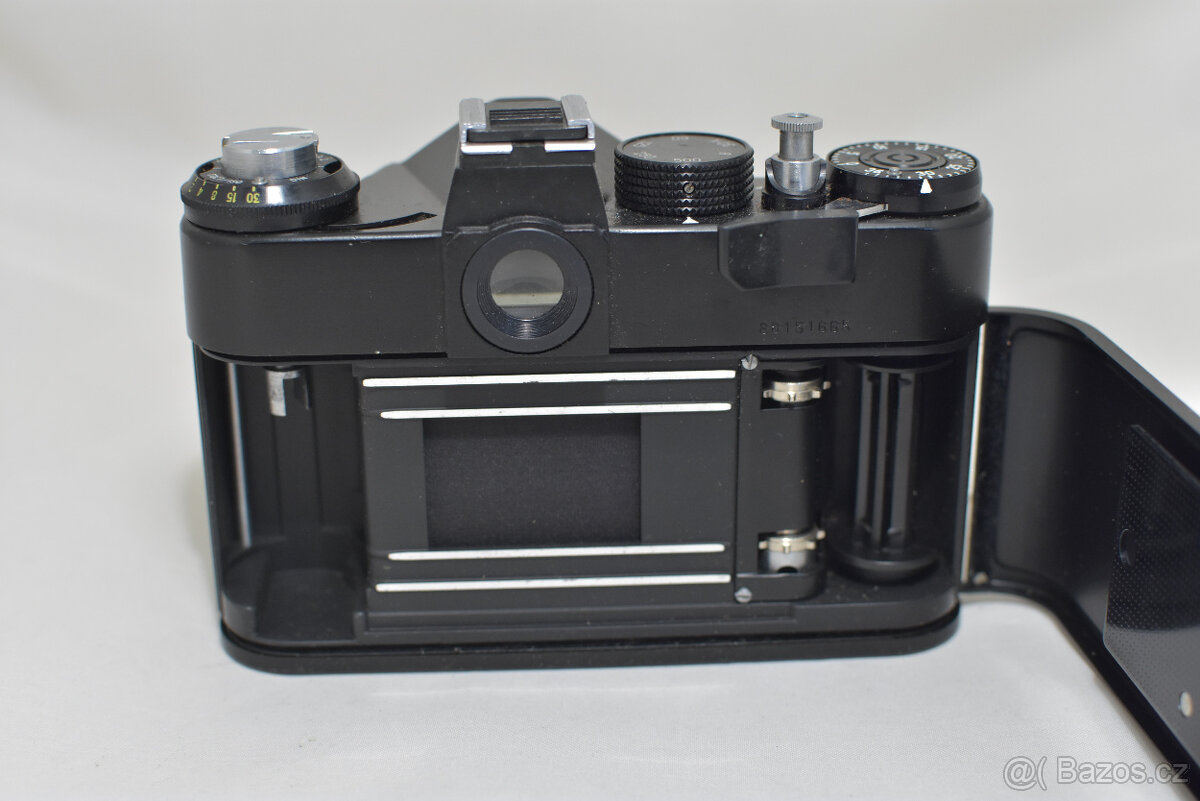 ZENIT 11 + HELIOS - 44M -4 + BRAŠNA. / TOP STAV - 6