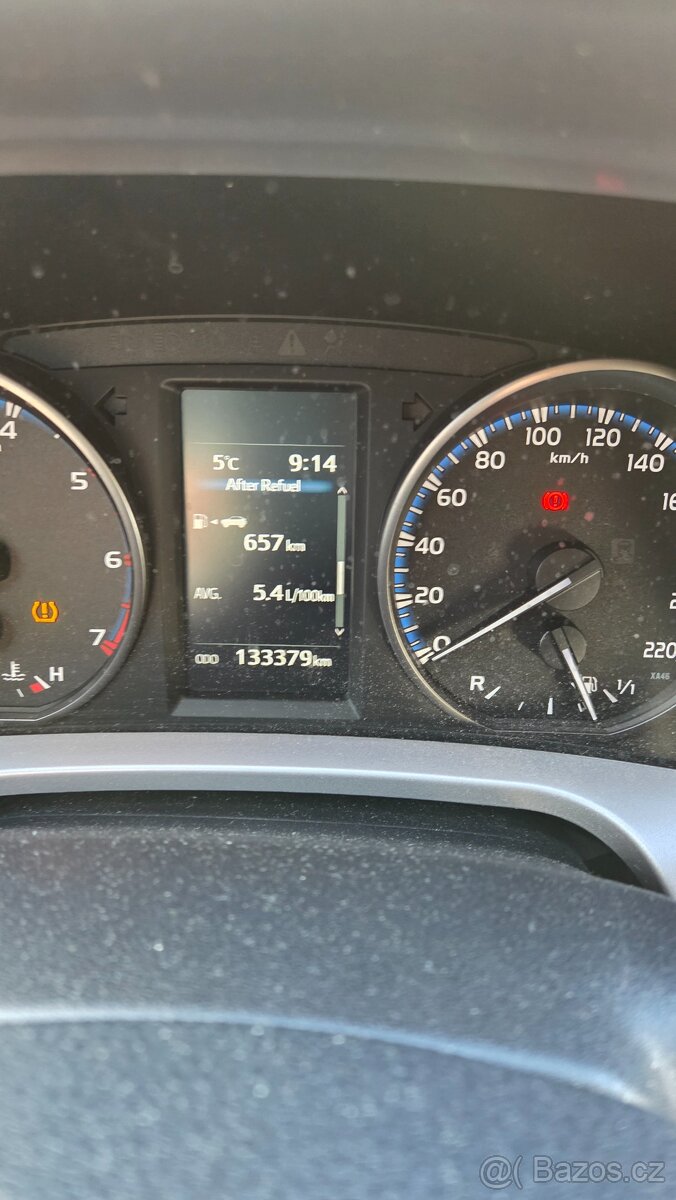 TOYOTA RAV 4 - 6