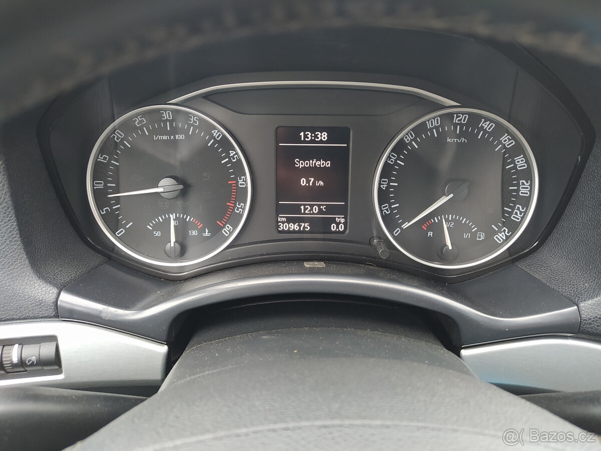 Škoda Octavia II RS facelift 2.0 TDI 125kW manual 10/2009 - 6