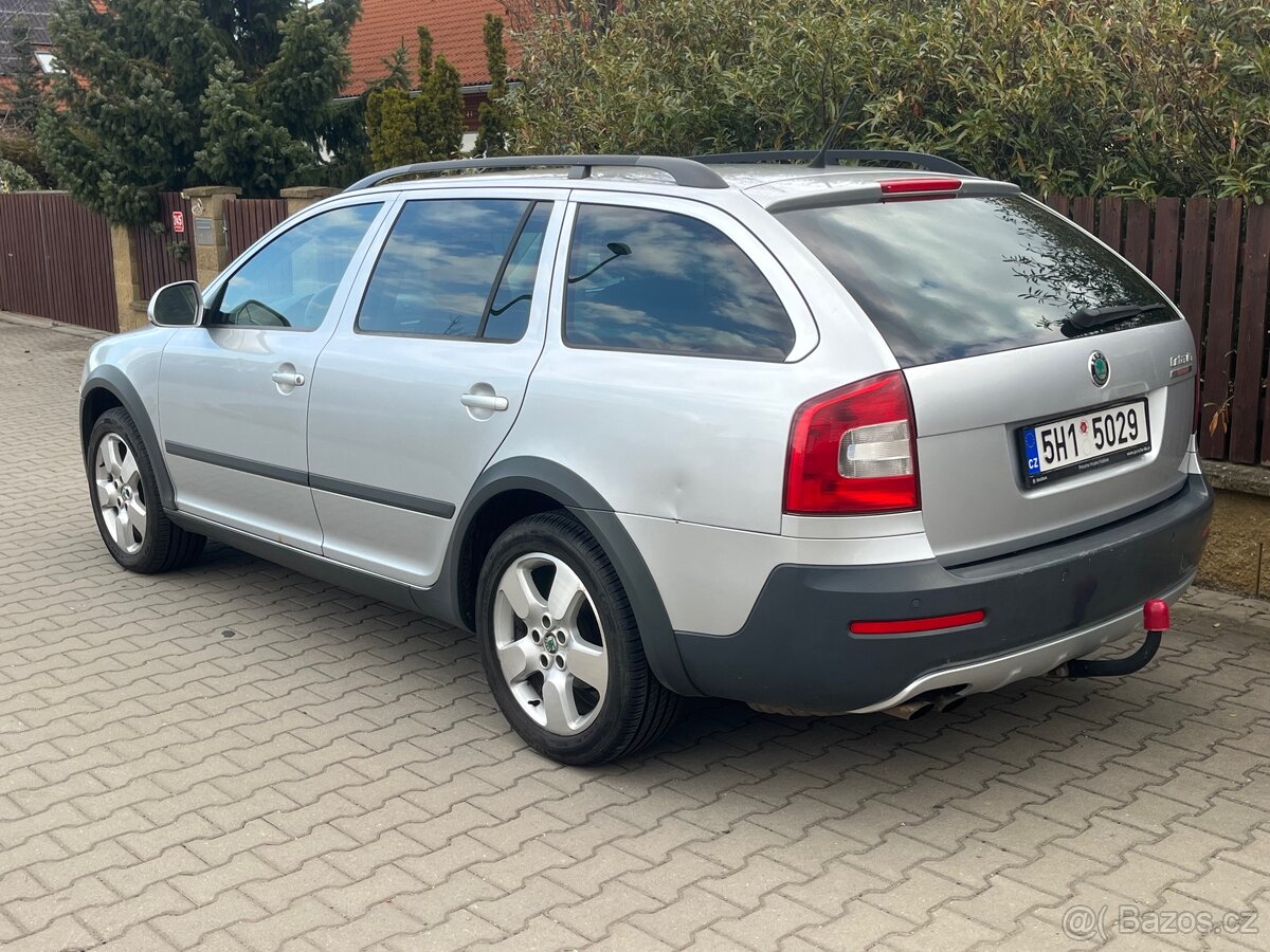 Škoda Octavia II Scout - 6