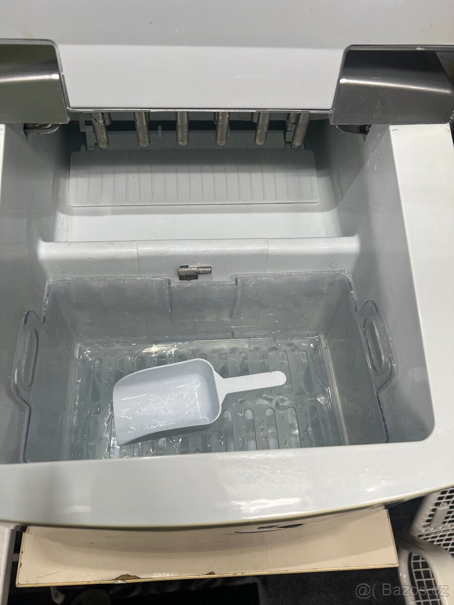 VÝROBNÍK LEDU BARTSCHER EIS MAKER 100082 - 6