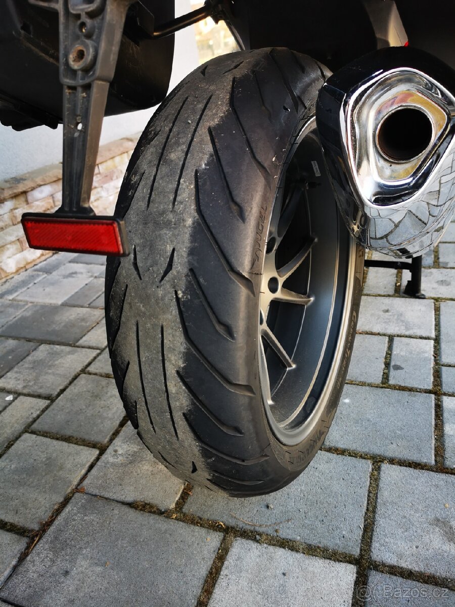 BMW R1200R - 6