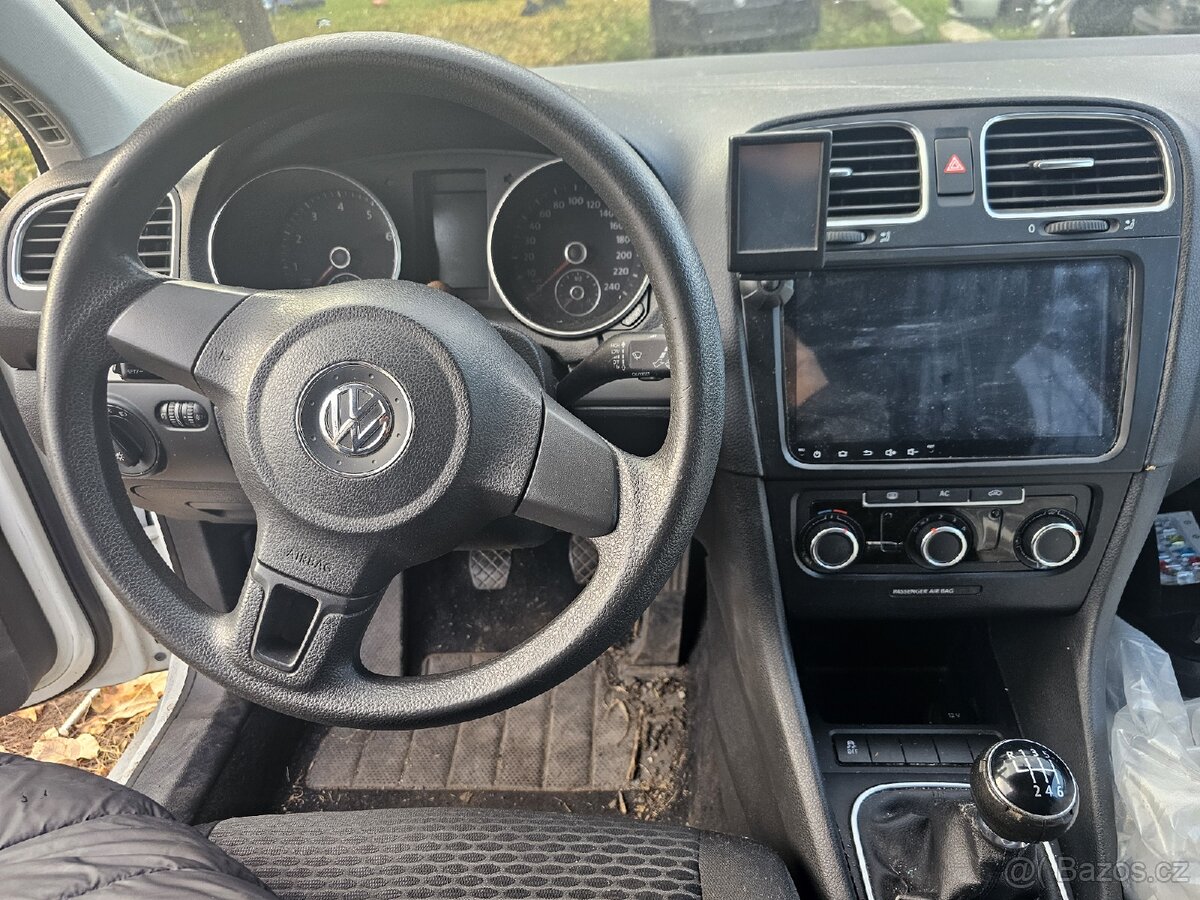 Volkswagen Golf 1.2tsi 77Kw - 6