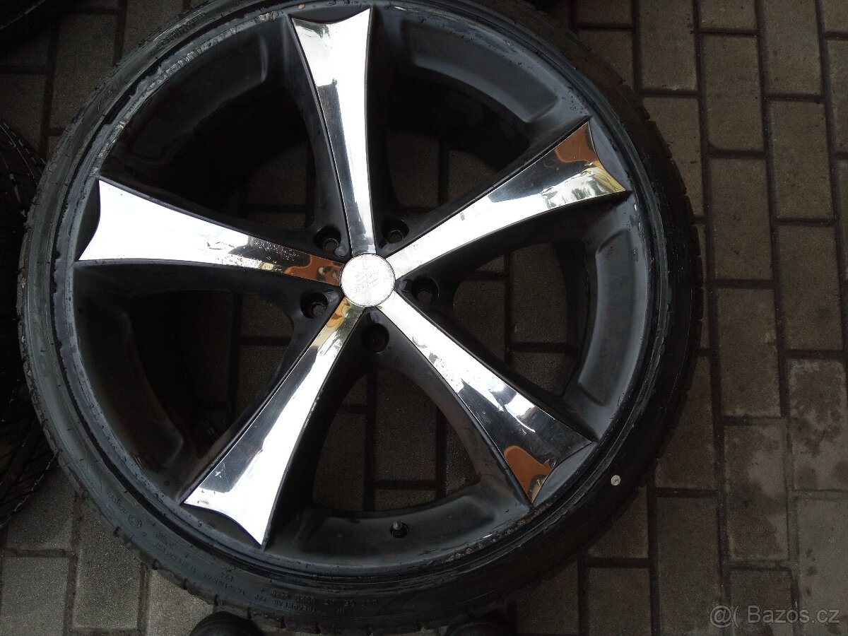 ALU 10Jx22 5x130 et45 PNEU 295/30R22 - 6