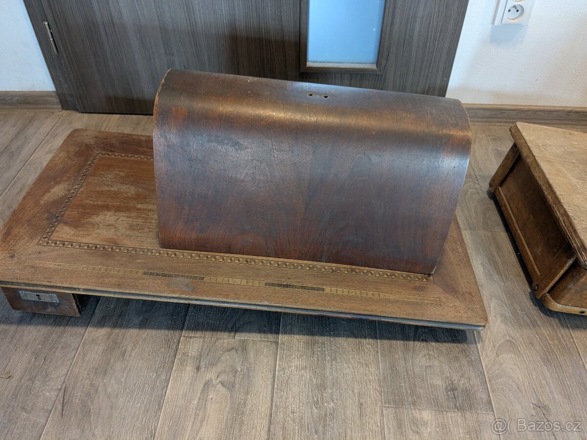 Šicí stroj Singer a Minerva - 6