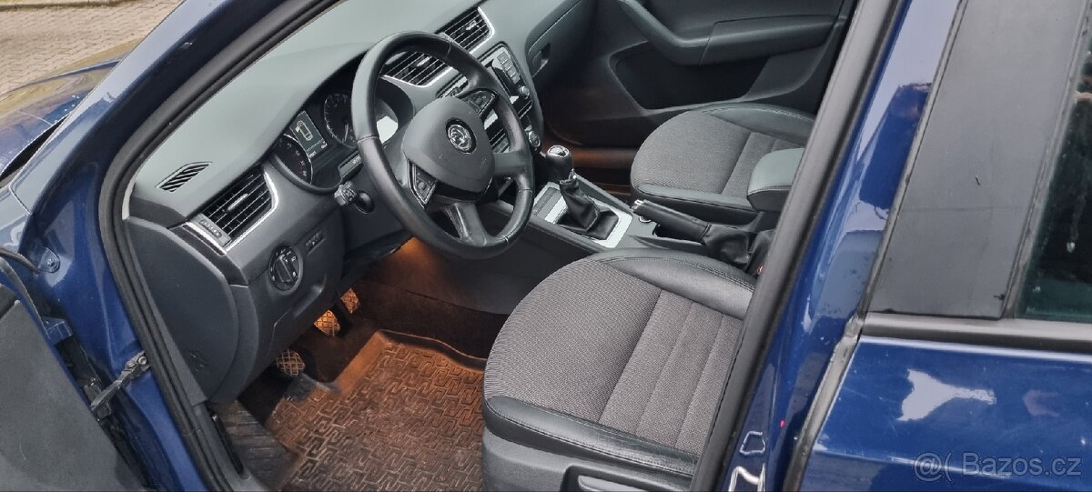 Škoda OctaviaIII com.2.0TDi 110kw mod.2015 183000km Elegance - 6